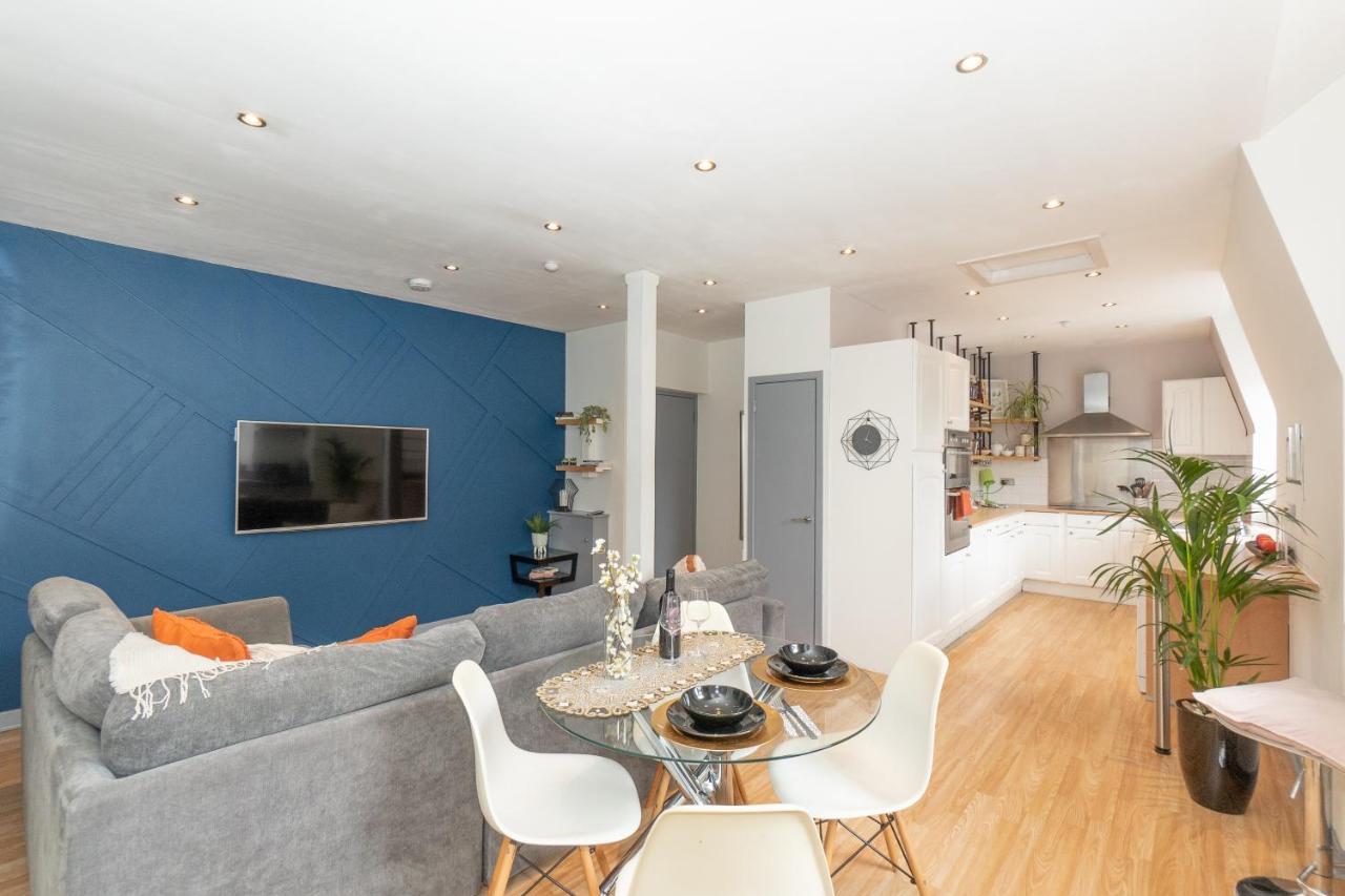 Vibrant City Centre Living Aberdeen Esterno foto